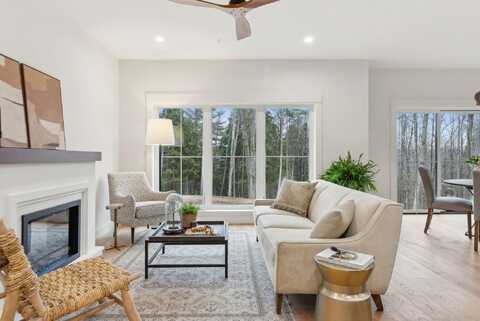 62 Oaken Ridge, North Yarmouth, ME 04097