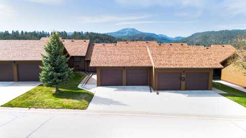 1145 Country Club Drive, Spearfish, SD 57783