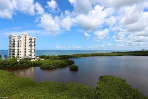 60 Seagate, NAPLES, FL 34103