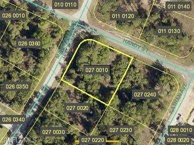 331 Mangonia, LEHIGH ACRES, FL 33974