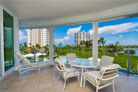 60 Seagate, NAPLES, FL 34103