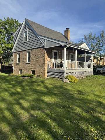 197 6th Street, Wheeling, IL 60090
