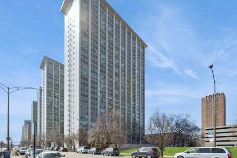 3600 N Lake Shore Drive, Chicago, IL 60613