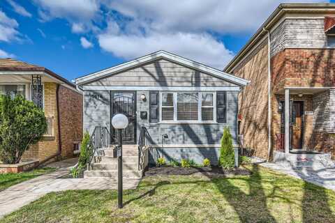 9814 S Lowe Avenue, Chicago, IL 60628