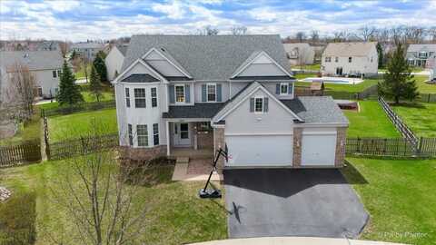 3527 Ridge Circle, Carpentersville, IL 60110