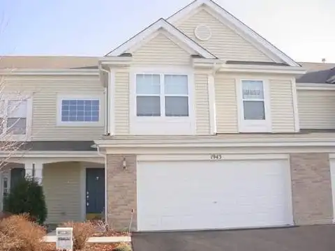 1943 WAVERLY Way, Montgomery, IL 60538