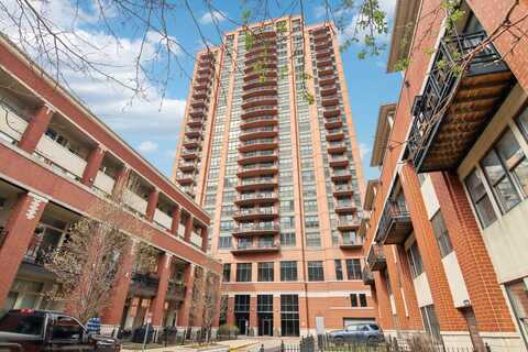 330 N Jefferson Street, Chicago, IL 60661