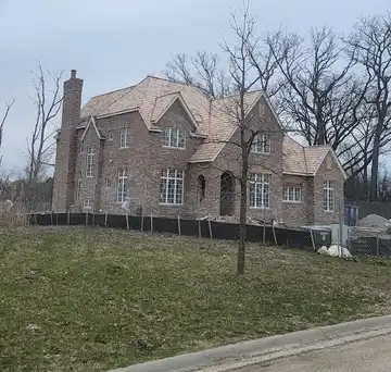 410 Oak Knoll Drive, Lake Forest, IL 60045
