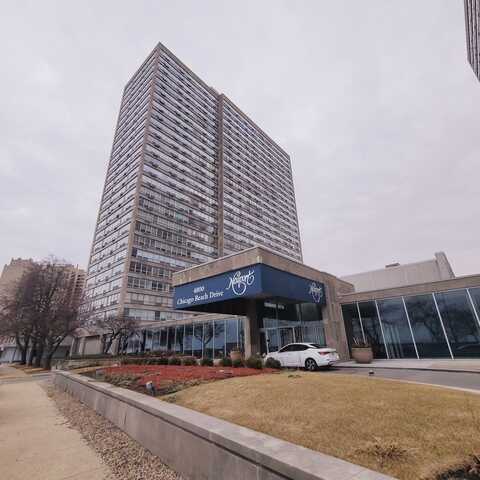4800 S Chicago Beach Drive, Chicago, IL 60615