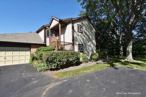 362 Sandhurst Circle, Glen Ellyn, IL 60137