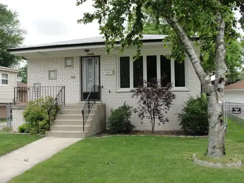 14343 Kostner Avenue, Midlothian, IL 60445