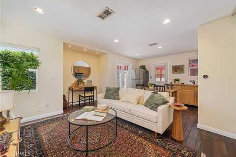 3471 Plata Street, Los Angeles, CA 90026