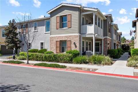200 Jaripol Circle, Rancho Mission Viejo, CA 92694