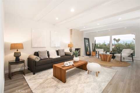 22385 Macfarlane Drive, Woodland Hills, CA 91364