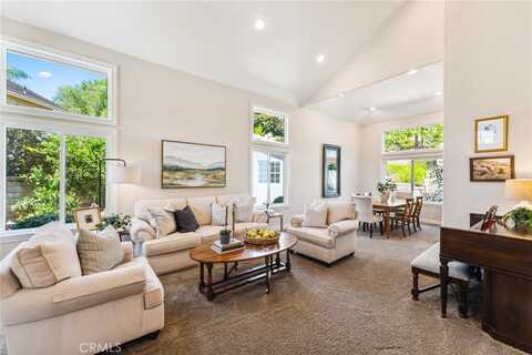 31945 La Subida Drive, Rancho Santa Margarita, CA 92679