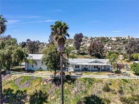 25280 Barnes Lane, Menifee, CA 92584