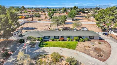 19445 Yanan Road, Apple Valley, CA 92307