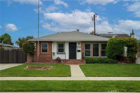 3061 Fidler Avenue, Long Beach, CA 90808