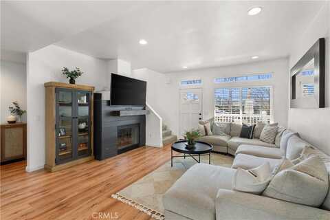 357 W Wilson Street, Costa Mesa, CA 92627