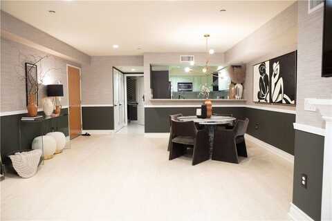 1353 N Fuller Avenue, Los Angeles, CA 90046