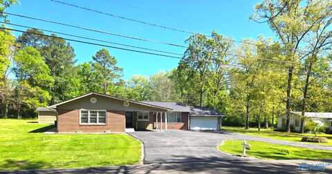 304 Goldenrod Avenue, Gadsden, AL 35901
