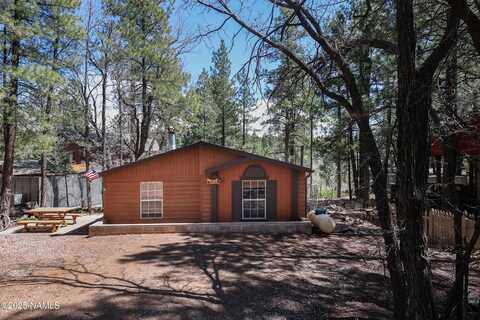 1185 E Cougar Street, Munds Park, AZ 86017