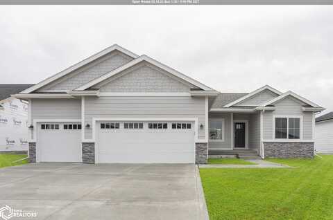 2602 Knollway Drive, Marshalltown, IA 50158