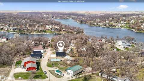 108 Wrenwood Road, Montezuma, IA 50171