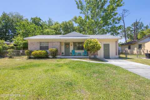 4532 JADE Drive E, Jacksonville, FL 32210