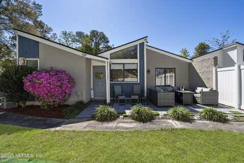 2527 WHISPERING WOODS Boulevard, Jacksonville, FL 32246