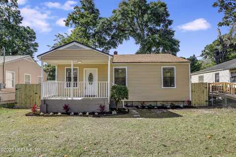 5246 SUNDERLAND Road, Jacksonville, FL 32210