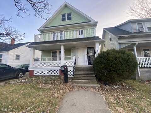 12711 Kadel Avenue, Cleveland, OH 44135