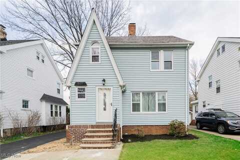 1607 Maple Road, Cleveland Heights, OH 44121
