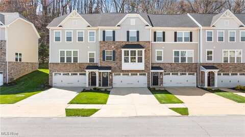 820 Buckeye Drive, Akron, OH 44303