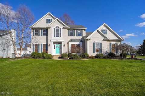 673 Southampton Court, Copley, OH 44321