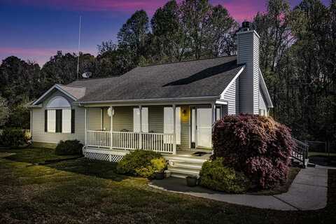 428 Fithians Lane, Hague, VA 22469