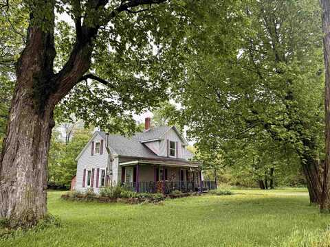 3 McAllister Road, Richford, VT 05476