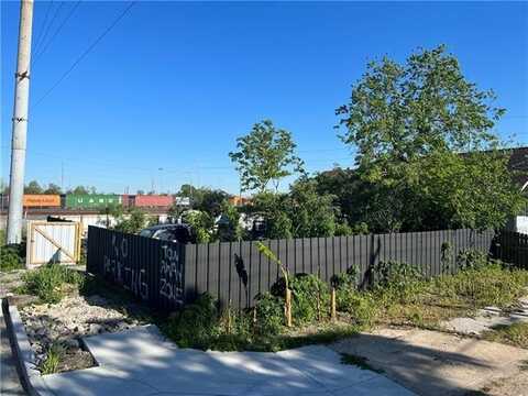 2541 PORT Street, New Orleans, LA 70117