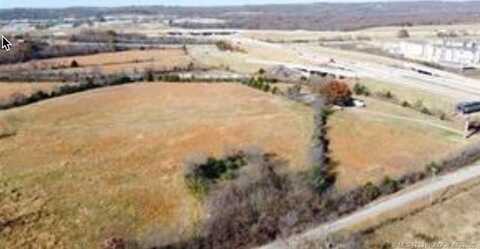 W Hilton Road, Sapulpa, OK 74066