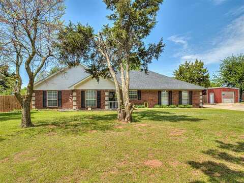 1417 S Morgan Road, Mustang, OK 73064
