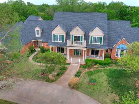 18616 Wolf Creek Drive, Edmond, OK 73012