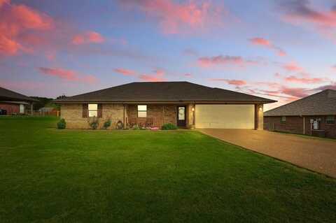 1308 Cochise Trail, Granbury, TX 76048