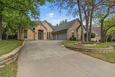 3005 Enchanted Oaks Circle, Corinth, TX 76210