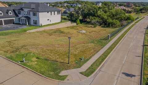 468 Breezeway Court, Cedar Hill, TX 75104