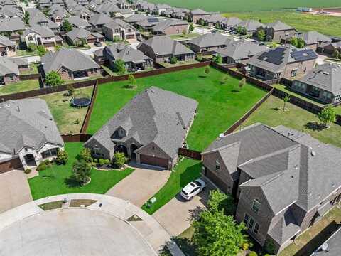 4304 Caney Creek Circle, Celina, TX 75078