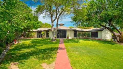 705 Camelot Court, Willow Park, TX 76087