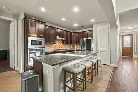 1104 Bentley Drive, Roanoke, TX 76262