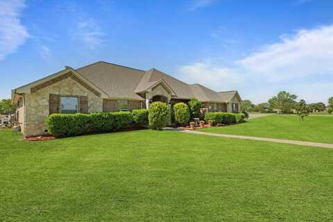 2016 Big Springs Drive, Joshua, TX 76058