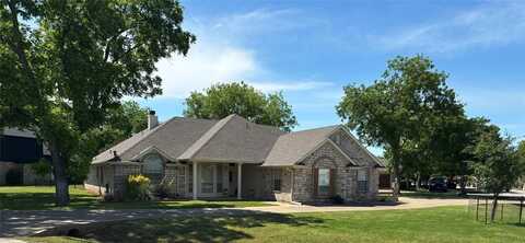 9401 Gimme Court, Granbury, TX 76049