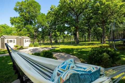 6711 Parkside Court, Arlington, TX 76016